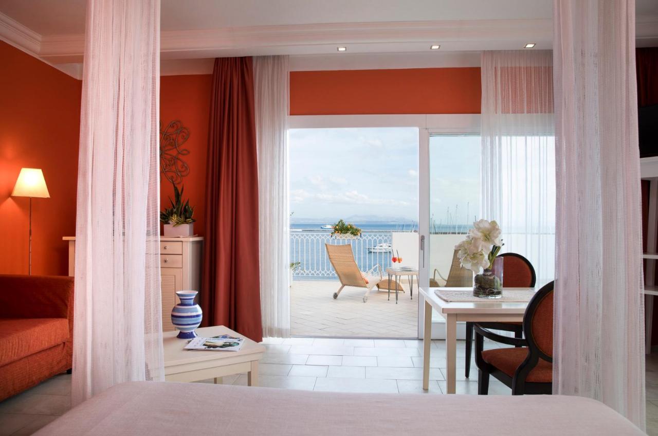 Lu' Hotel Riviera Carloforte  Exterior photo